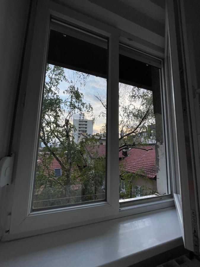 Modern & Cozy 2-Bedroom Vacation Home In Sarajevo Ngoại thất bức ảnh